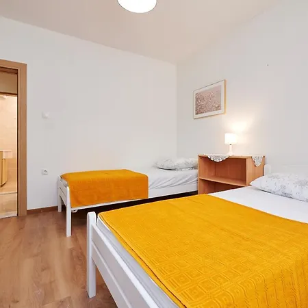 Apartment Joso And Diana